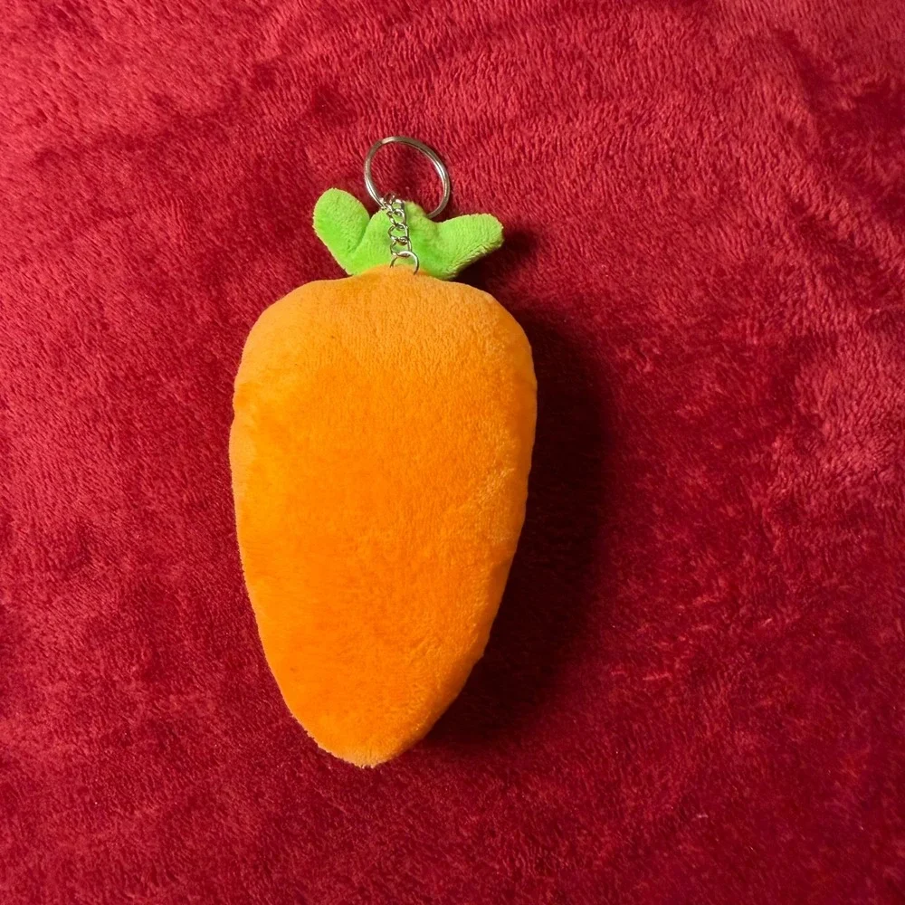 Orange Plush Carrot Keychain Cute Embroidered Smiling Vegetable Bag Charm 5.5